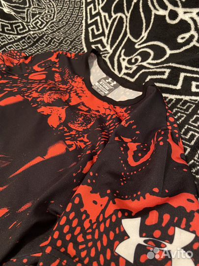 Under armour рашгард