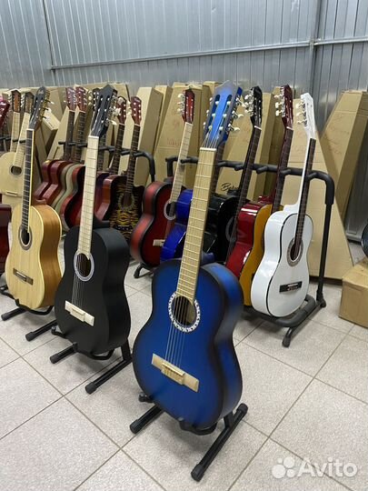 Российская гитара новая