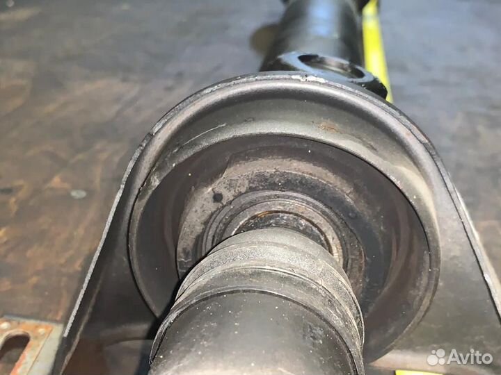 Кардан на Мерседес w215 215