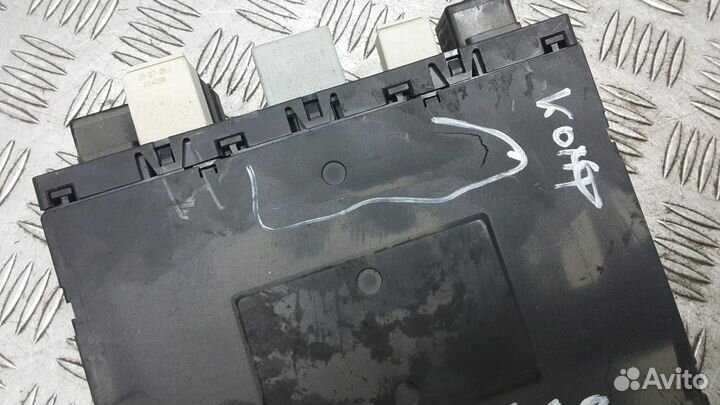 Блок комфорта Volkswagen Passat