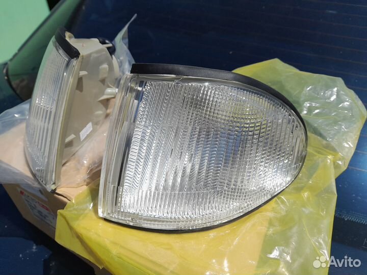 Hyundai Sonata (92-96) Поворотники Новые