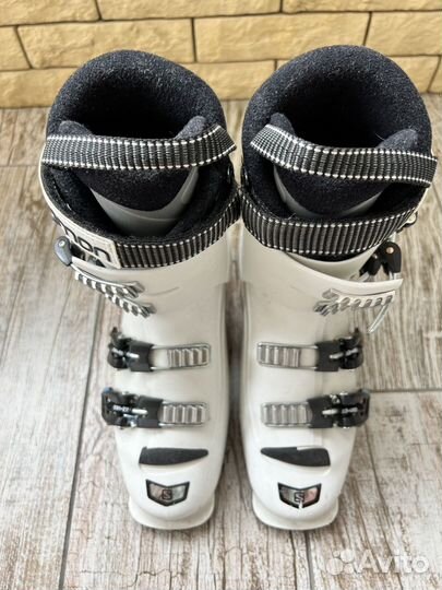 Горнолыжные ботинки