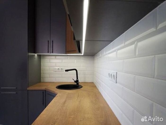 Кухня до потолка