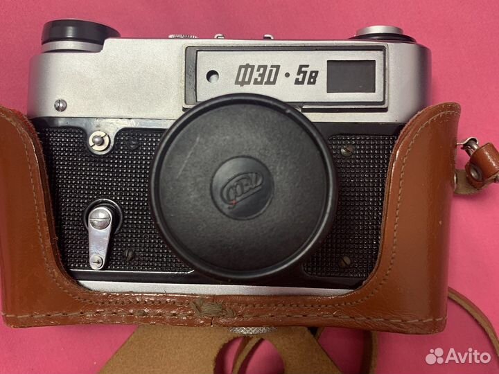 Фотоаппараты фэд 5 и трофейный ihagee