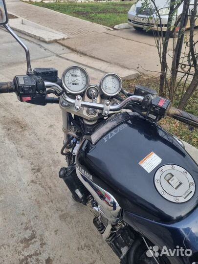 Мотоцикл yamaha FZX 750