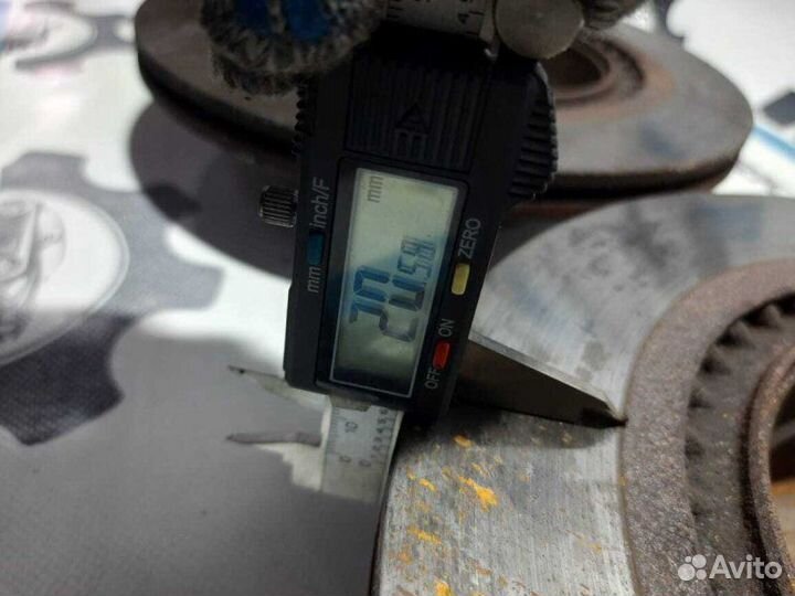 Диски тормозные задние Bmw 3 E90 N47D20 2009