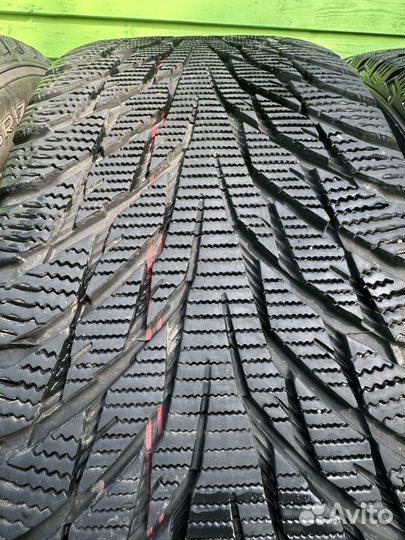 Nokian Tyres Hakkapeliitta R2 225/55 R17