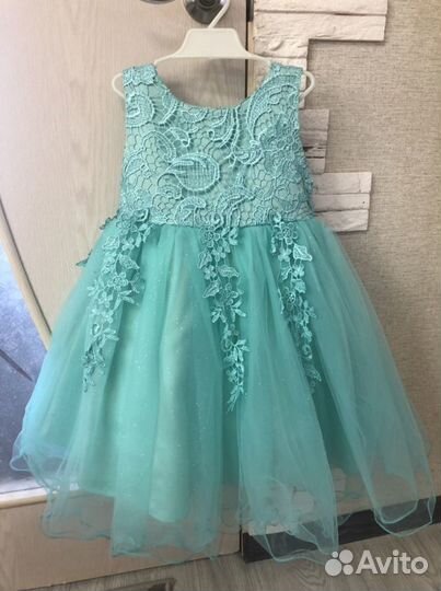 Нарядное платье для девочки 3 года