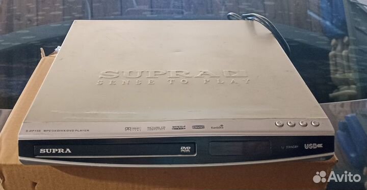 DVD плейер Supra