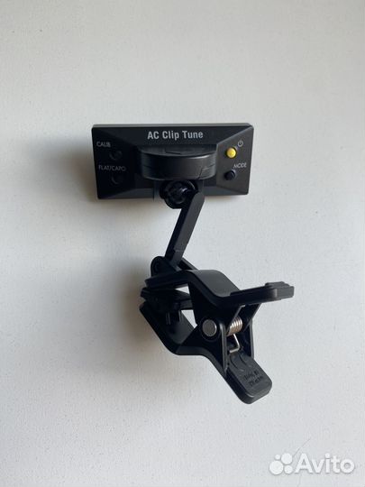 Тюнер-клипса VOX AC Clip Tune для настройки гитары