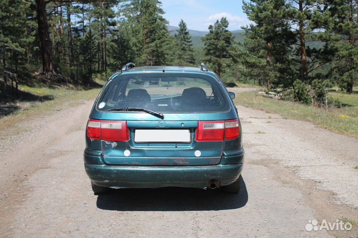 Toyota Caldina 2.0 AT, 1995, битый, 350 000 км