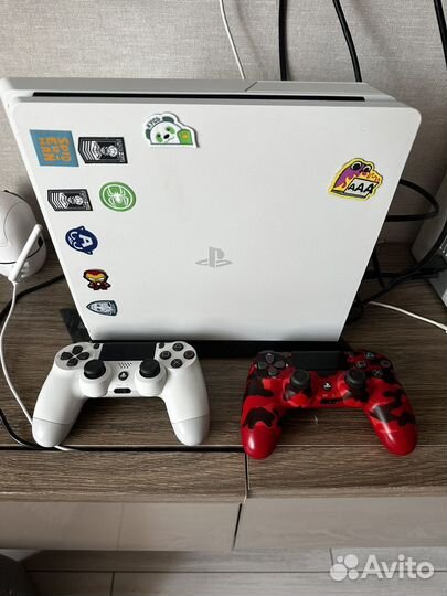 Приставка ps4 slim на 500 g