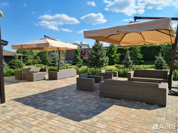 Уличный зонт для кафе и ресторанов