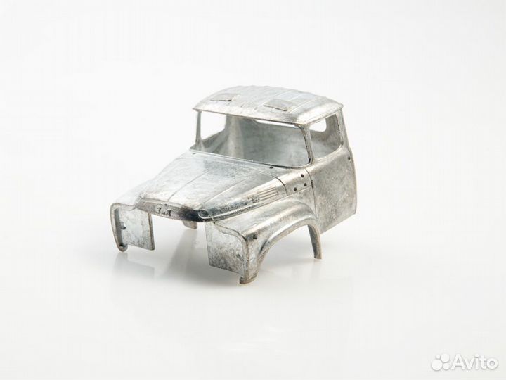 Сборная модель автомобиля AVD Models 1519AVD