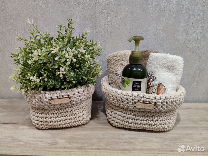 Вязаные корзинки для хранения