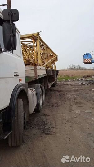 МАЗ 642208-026 с полуприцепом, 2008