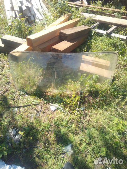 Лобовое стекло на газ 2410