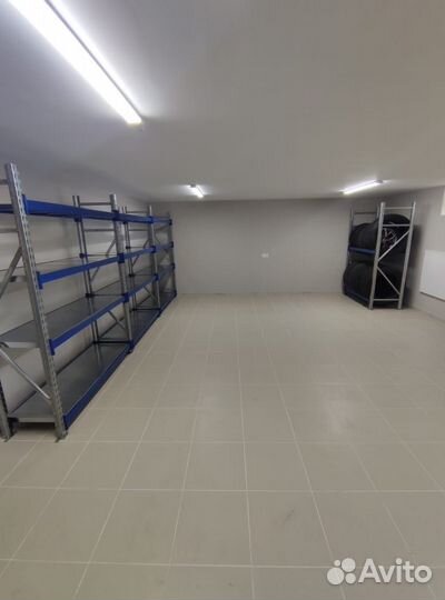 Стеллажи полочные