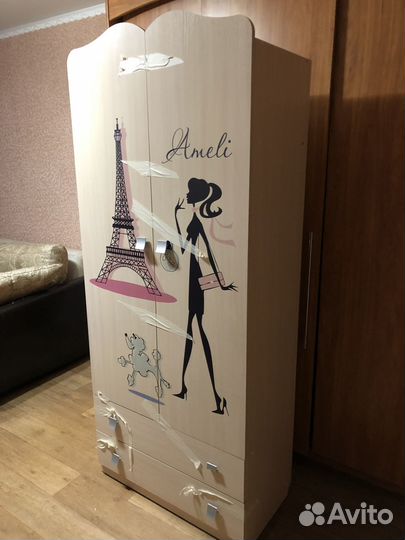 Продаю платяной шкаф Амели