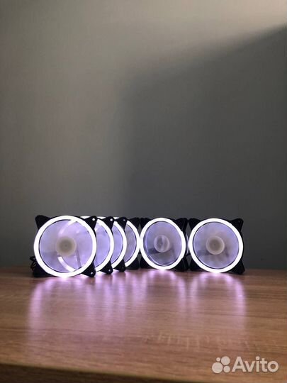 Вентиляторы с подсветкой и контроллером