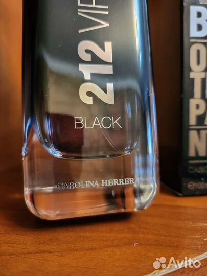 Carolina Herrera 212 vip black