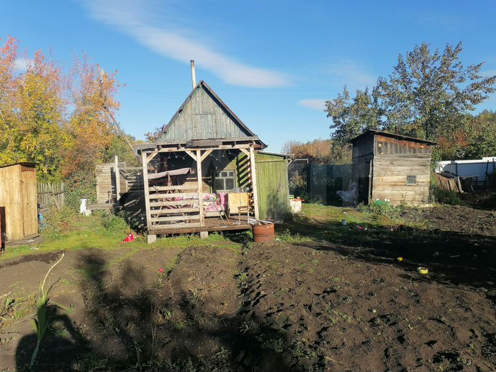 Дача 10 м² на участке 4 сот.