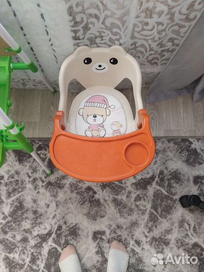 Стульчик для кормления