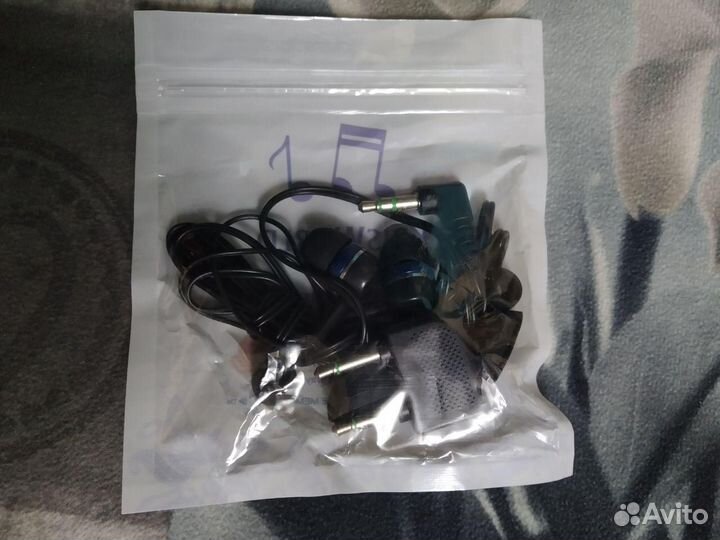 Новые Наушники Вакуумные 3 Размера 1,5 М Длина New