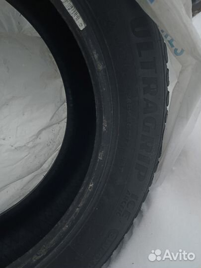 Goodyear UltraGrip Ice Arctic SUV 215/65 R17 T