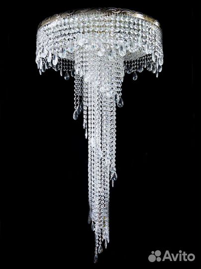 Потолочная люстра 