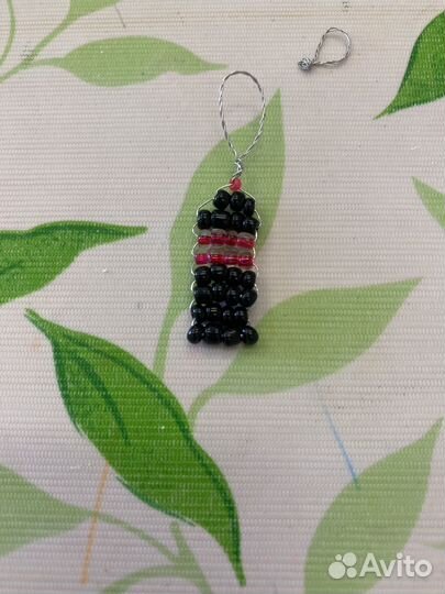 Брелок из бисера