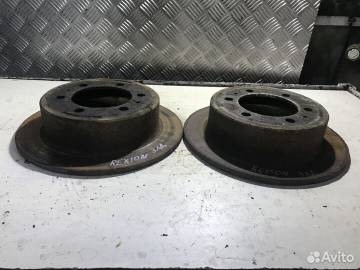 Диск тормозной задний Ssang Yong Rexton 1