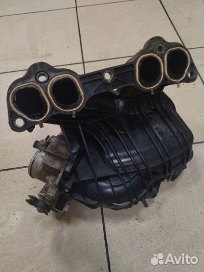 Коллектор впускной Ваз LADA Kalina 21183 2010