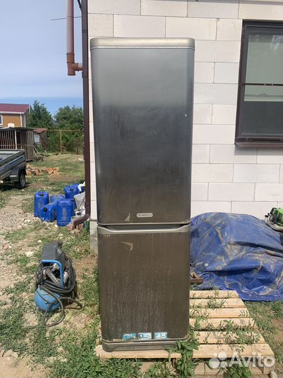 Холодильник Аристон