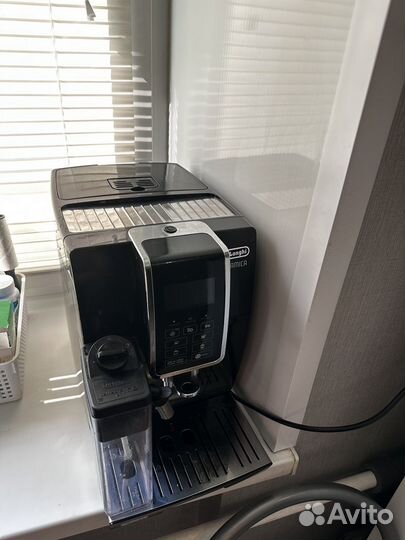 Кофемашина delonghi ecam 350.55