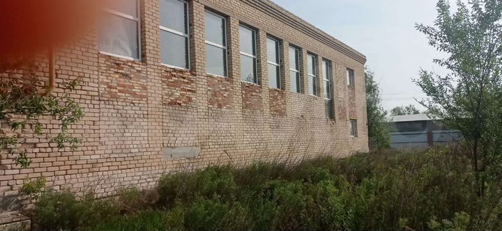 Здание, 700 м²