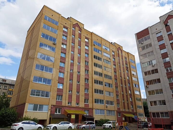 2-к. квартира, 65 м², 2/9 эт.