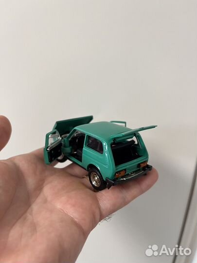 Модель автомобиля Нива 2121