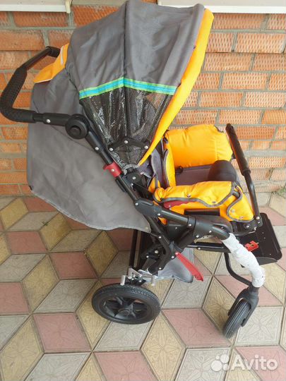 Ивалидное кресло коляска детская