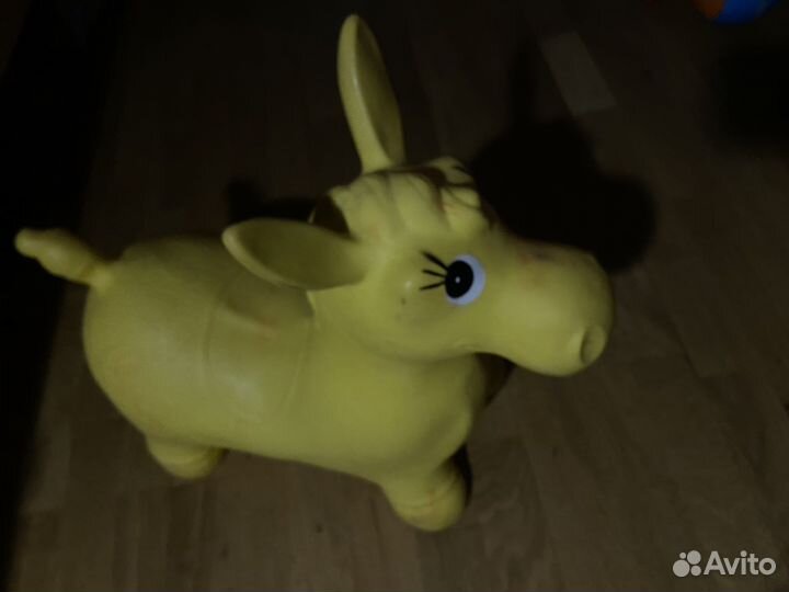 Лошадь игрушка
