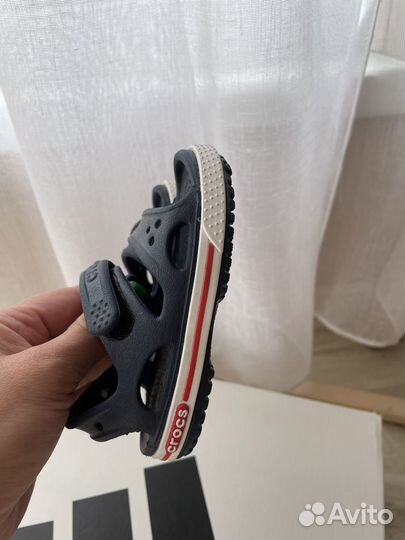 Сандалии crocs c4