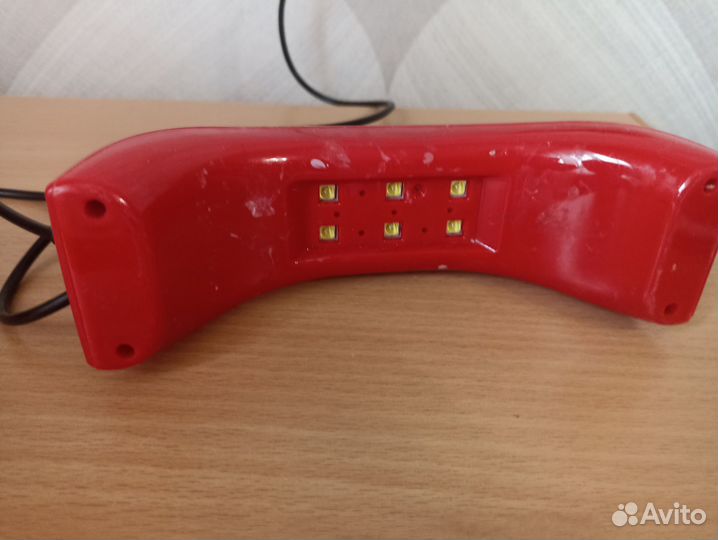 Лампа для ногтей