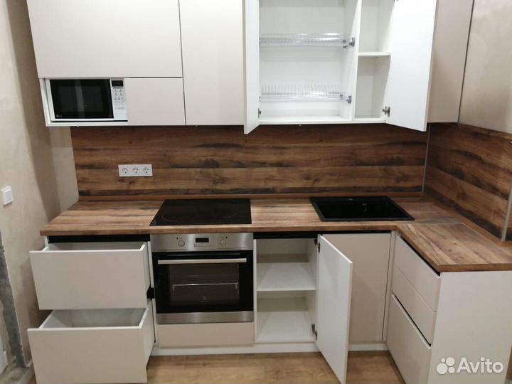 Кухня угловая на заказ