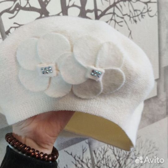 Берет женский