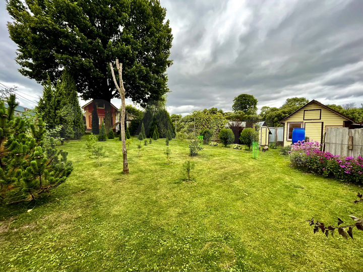 Дом 175 м² на участке 9,2 сот.