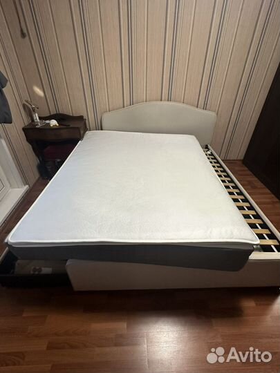 Кровать двухспальная 160 200 с ящиками