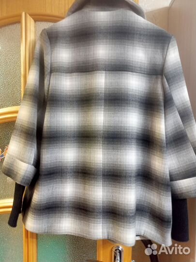 Полупальто женское 50 52