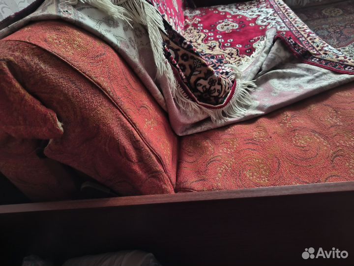 Диван-кровать