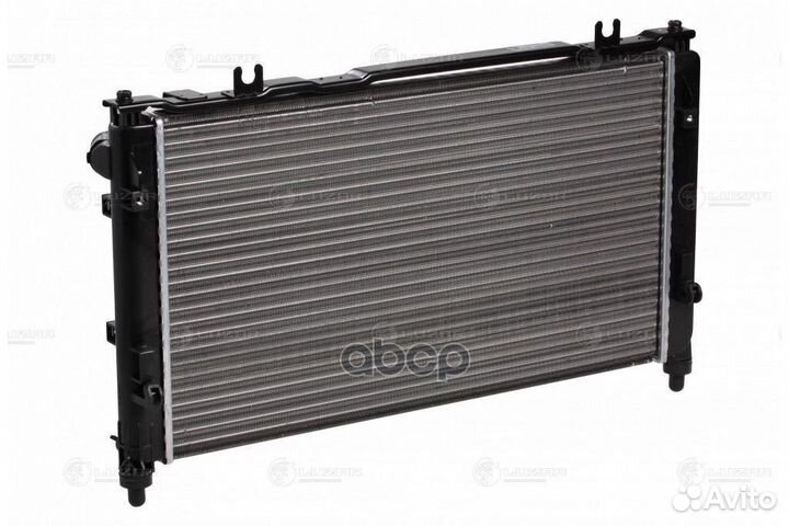 Радиатор охлаждения ваз 2190 15- Luzar сборный