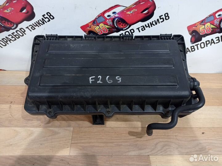 Корпус воздушногo фильтра Volkswagen Polo 5 2011